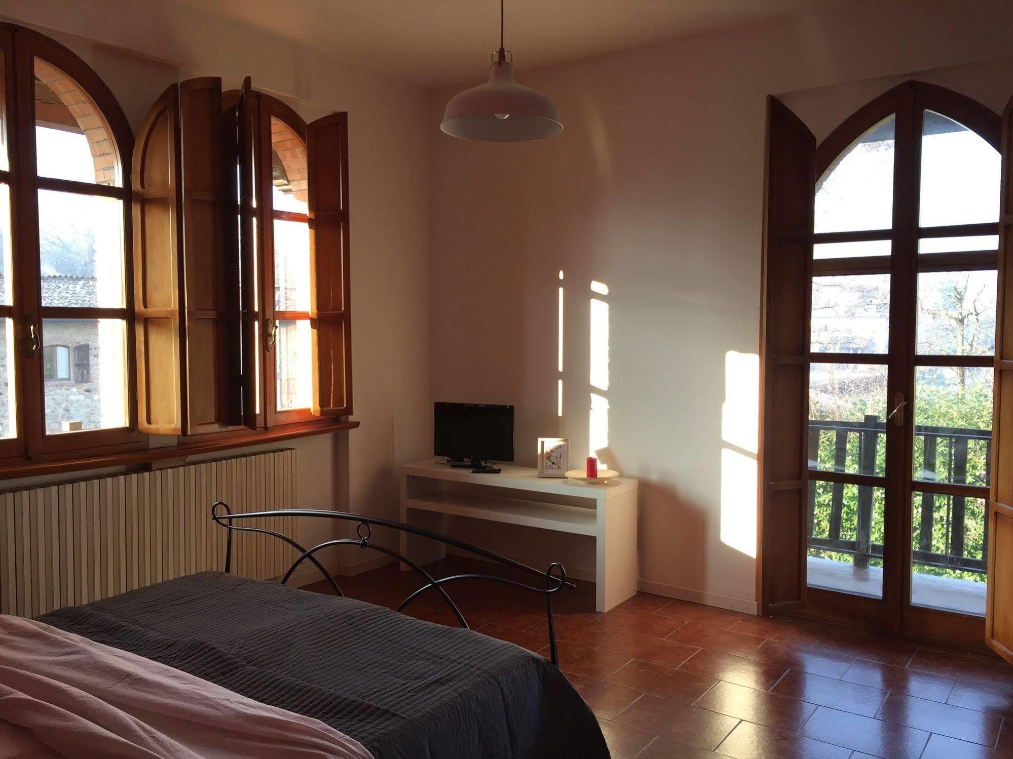 Senza Tempo Room & Breakfast Grazzano Visconti Exterior foto